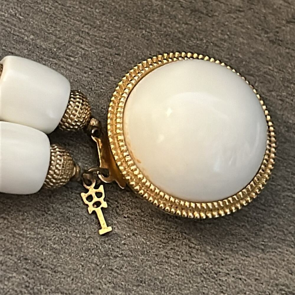 Vintage VTG Crown Trifari Necklace and Bracelet #824 White Gold tone - Picture 10 of 13